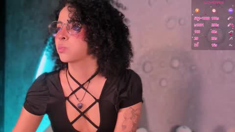     online show from November 4, 2025, 10:14 am