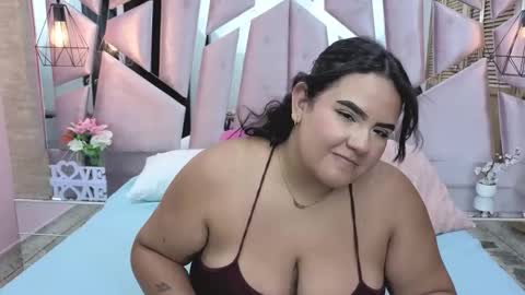 Emmaa Luxx online show from May 16, 2026, 7:34 pm