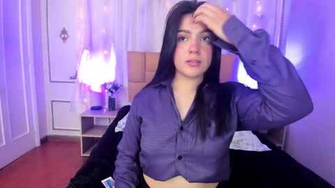 Emma online show from December 1, 2025, 8:03 pm