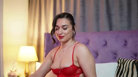  Emma  online show from December 13, 2025, 8:47 pm