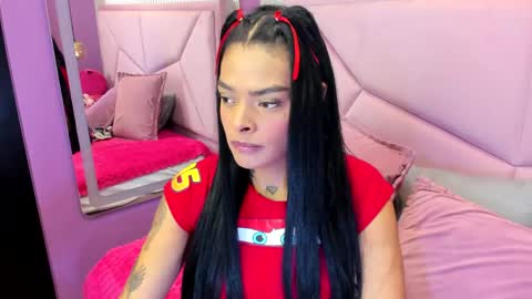 emmaebony_ online show from June 2, 2026, 12:29 pm