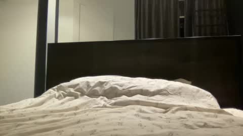 emmafreez online show from October 1, 2025, 11:22 pm