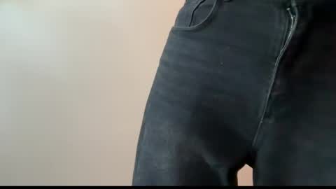 emmafreez online show from April 4, 2026, 12:13 pm