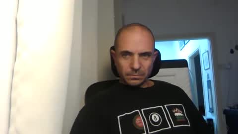 Snapshot of emmagold123 chatting on December 18, 2024, 8:57 pm Ariel online show from December 18, 2024, 8:57 pm