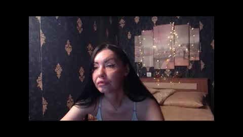 Snapshot of emmagoldx chatting on October 19, 2025, 7:20 am EmmaGoldX online show from October 19, 2025, 7:20 am