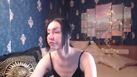 Snapshot of emmagoldx chatting on October 25, 2025, 8:00 am EmmaGoldX online show from October 25, 2025, 8:00 am