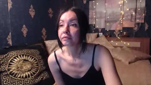 Snapshot of emmagoldx chatting on October 25, 2025, 8:25 pm EmmaGoldX online show from October 25, 2025, 8:25 pm