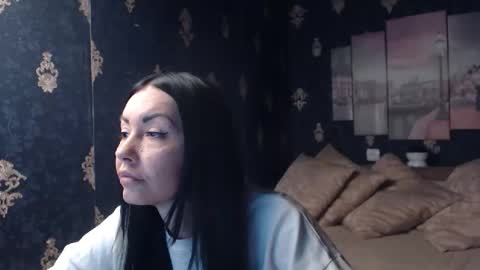 EmmaGoldX online show from January 14, 2026, 5:51 pm