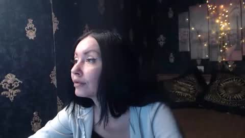 EmmaGoldX online show from March 1, 2026, 12:18 pm