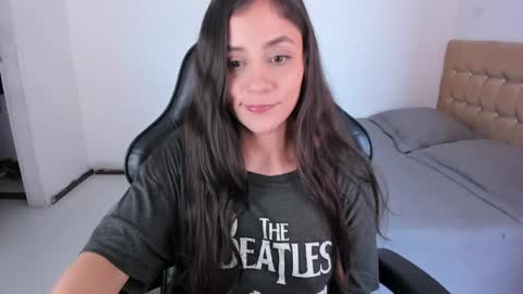 Jennifer online show from April 12, 2026, 1:38 pm