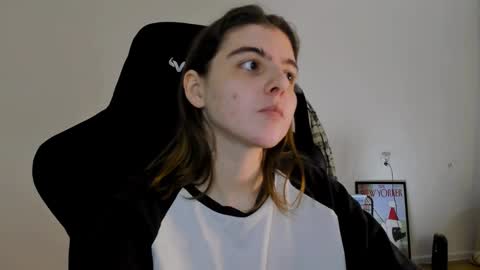 Emma online show from January 30, 2025, 7:26 pm