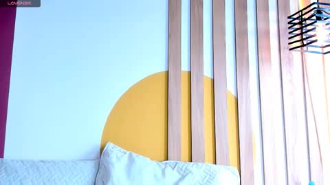 emmanaughty_ online show from January 11, 2026, 4:34 pm