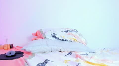 Emma Rogers online show from January 29, 2025, 6:39 pm