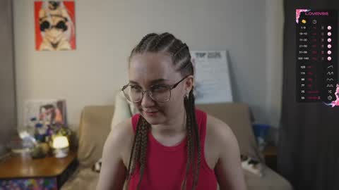 Snapshot of emmatiny chatting on May 4, 2026, 5:53 pm Mia online show from May 4, 2026, 5:53 pm