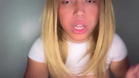 YourDreamGirl Emma  online show from February 5, 2026, 5:50 pm