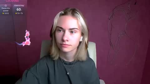 Emmi online show from October 13, 2025, 5:07 am