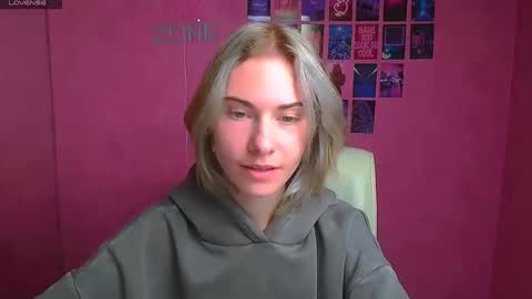 Emmi online show from October 16, 2025, 5:52 am