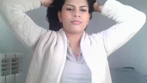 emmie online show from December 18, 2024, 10:19 am