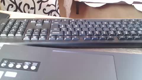 emmie online show from February 13, 2025, 9:09 am