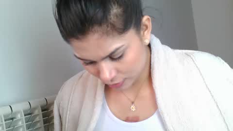 emmie online show from February 26, 2025, 2:46 pm