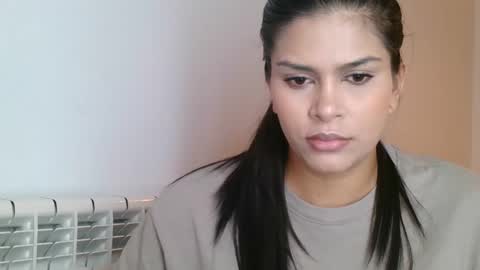 emmie online show from September 17, 2025, 7:32 am