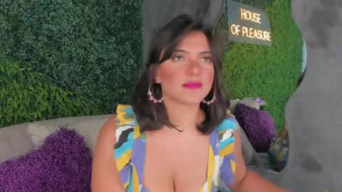 Snapshot of emmiily_z chatting on February 12, 2025, 7:56 pm Emmiily online show from February 12, 2025, 7:56 pm