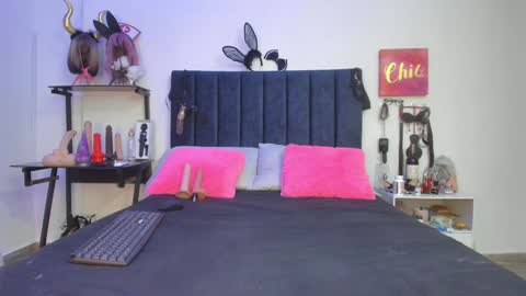          online show from January 6, 2025, 5:16 pm