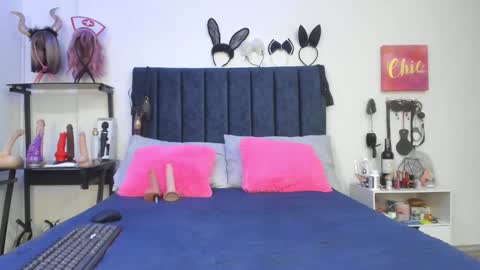          online show from January 22, 2025, 5:59 pm