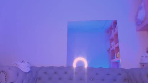    online show from February 27, 2025, 11:52 am