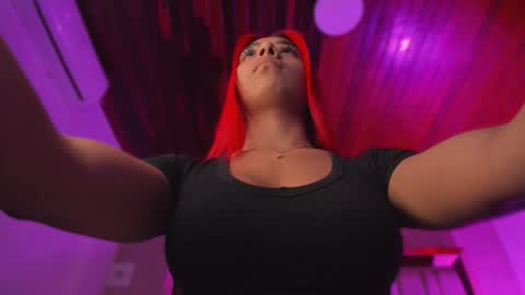 Snapshot of emmily_savage chatting on February 21, 2026, 11:22 am online show from February 21, 2026, 11:22 am