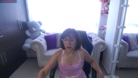 Emmily online show from January 18, 2025, 8:19 pm