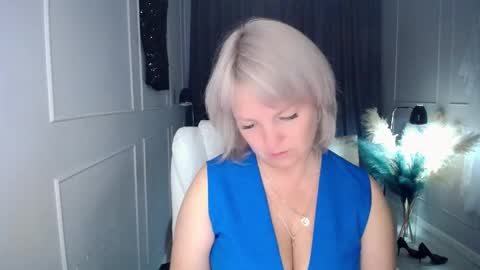 emmmam online show from September 22, 2025, 6:26 am