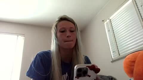 emmwarr1514 online show from June 5, 2026, 6:24 pm