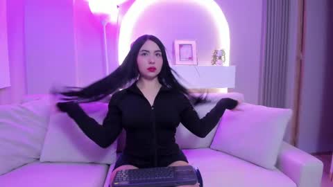 Snapshot of emmy_kenner chatting on June 6, 2026, 11:15 am online show from June 6, 2026, 11:15 am