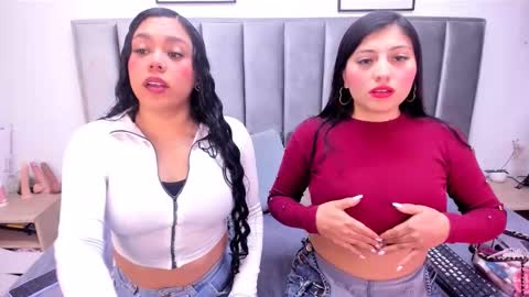Emily  Laila  online show from October 15, 2025, 12:27 pm