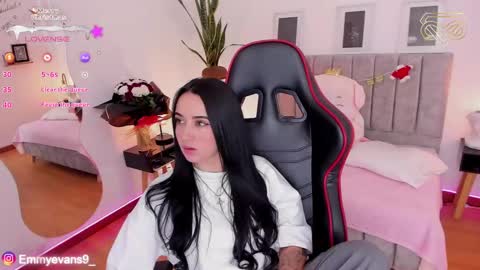 Emmy Evans  online show from December 9, 2024, 8:54 pm