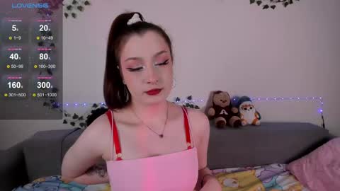 emmyflower online show from February 21, 2025, 8:27 pm