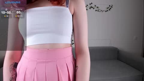 emmyflower online show from March 11, 2025, 5:57 pm