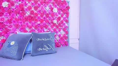 emmy rouse online show from March 1, 2025, 10:42 pm