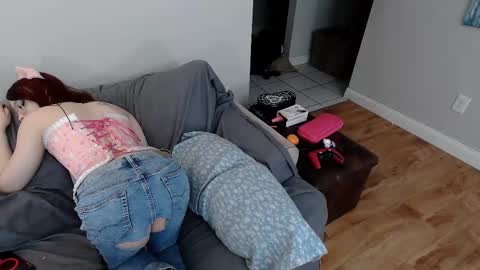 EmoDream1998 online show from February 21, 2025, 6:48 pm