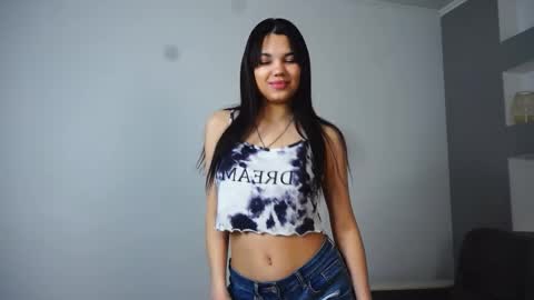 Snapshot of empty_drive chatting on February 9, 2026, 5:44 am Susie online show from February 9, 2026, 5:44 am