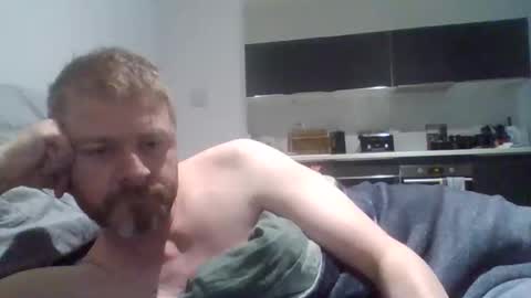 emrys2016833836 online show from March 1, 2026, 1:02 pm