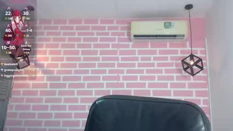 Snapshot of emy_0 chatting on January 18, 2025, 6:24 am Emy online show from January 18, 2025, 6:24 am