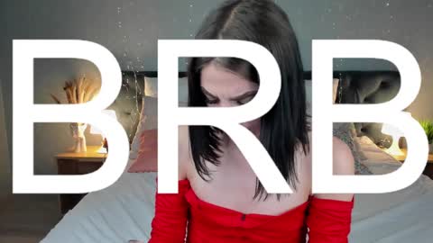 emy__angel online show from December 18, 2024, 10:19 am