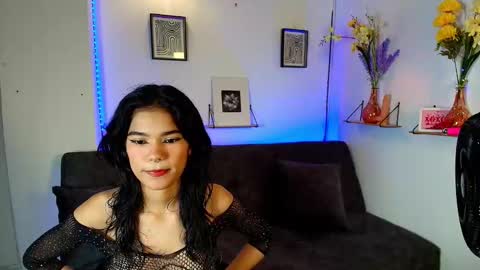 emycarver09 online show from September 10, 2025, 12:16 pm