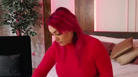 Emy online show from February 19, 2025, 4:55 am