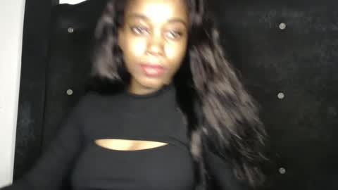 Enchantriss online show from February 15, 2025, 10:31 pm