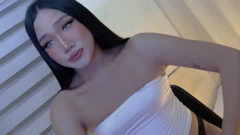 Snapshot of endless_lover22 chatting on December 4, 2025, 11:41 am sahara love online show from December 4, 2025, 11:41 am