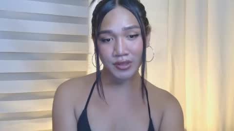 Snapshot of endless_lover22 chatting on April 14, 2026, 12:33 pm sahara love online show from April 14, 2026, 12:33 pm