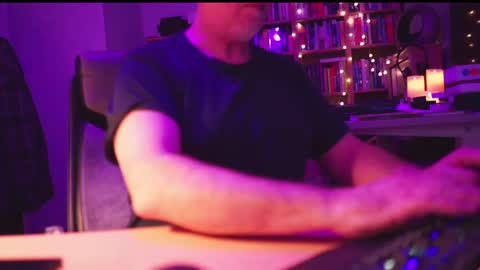 uk online show from February 23, 2025, 9:16 pm